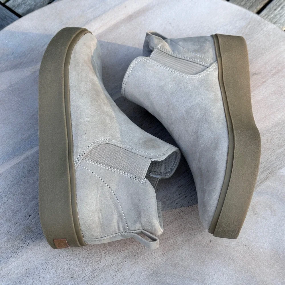 Dr. Scholl's Madison Womens Sneaker Boots Size 7.5 Taupe Microfiber Slip On